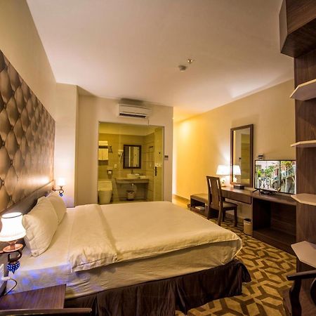 האי פונג 3Mg Lakeside Hotel מראה חיצוני תמונה